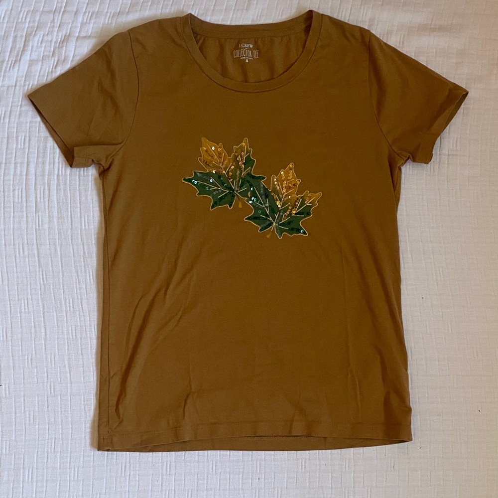 J. CREW 100% Cotton Brown  Tee with Leaf Design